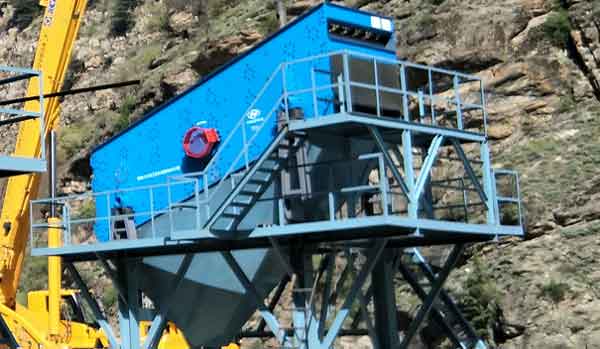 What are the selection methods for mining circular vibrating screens